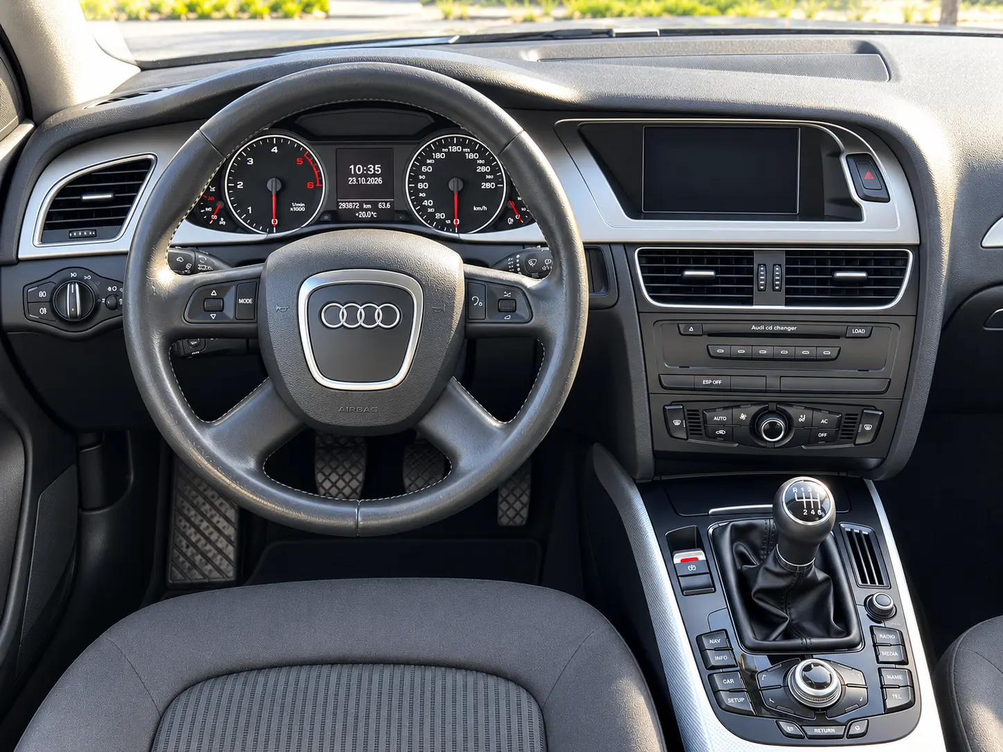 Audi A4 Avant 2.0TDI Ambition 4