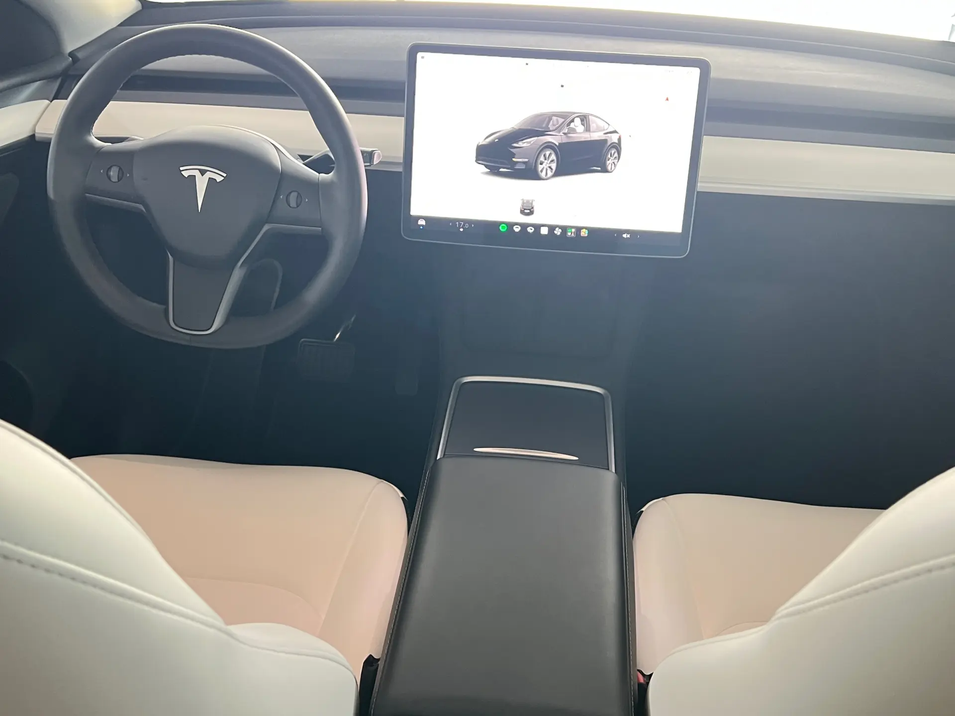 Tesla Model Y RWD 9