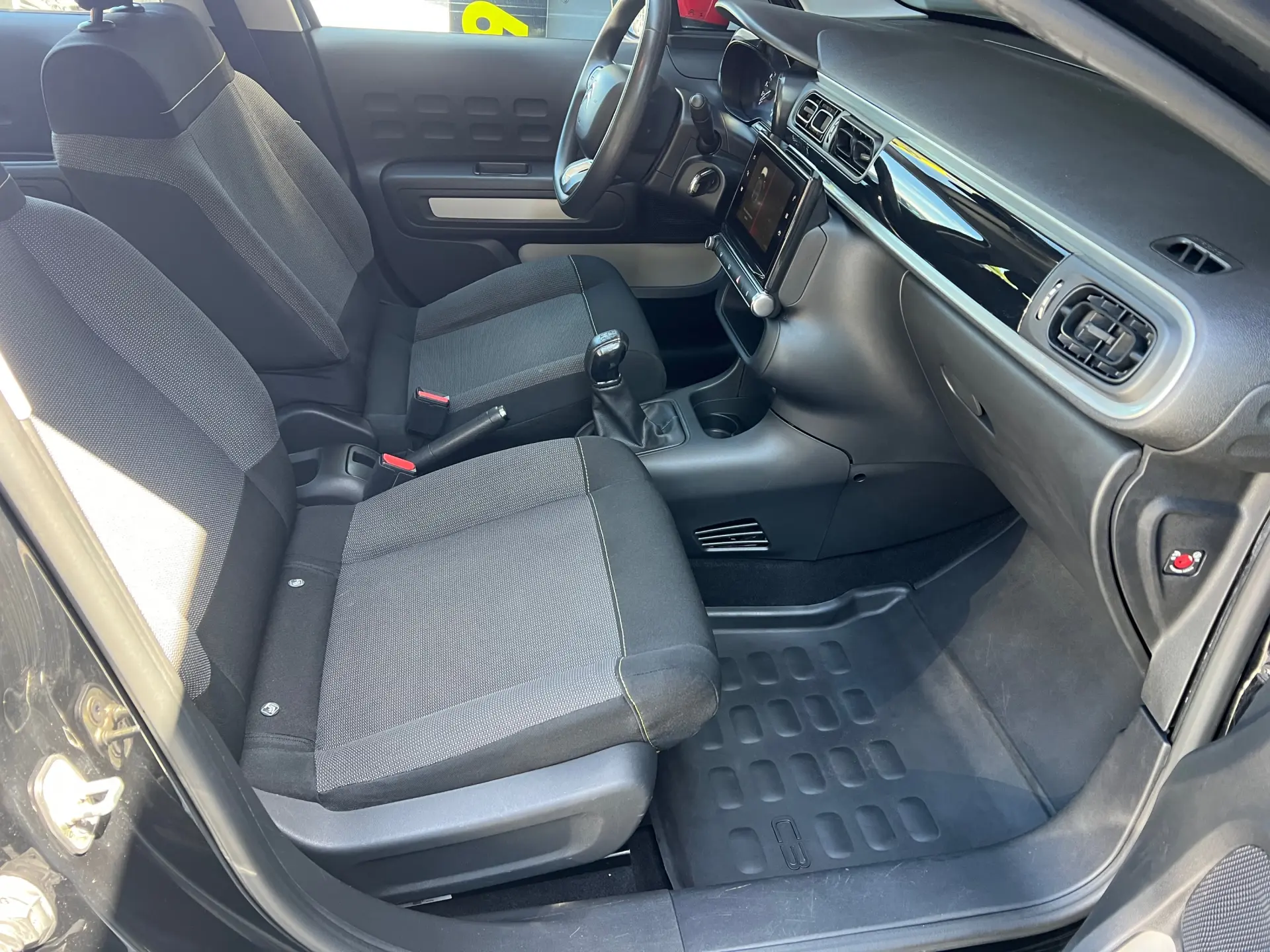 Citroen C3 1.2 PureTech Feel 17