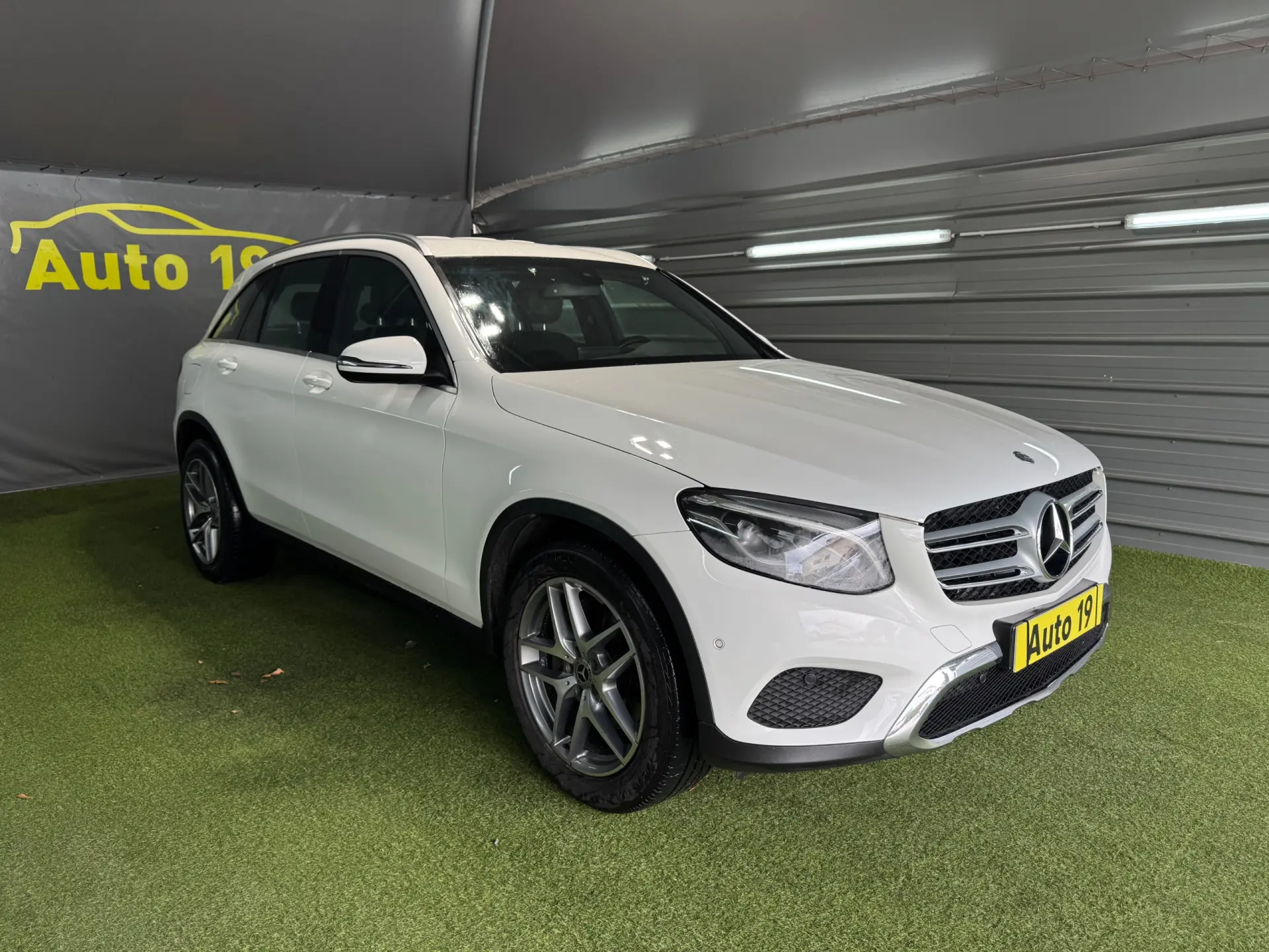 Mercedes-Benz GLC 220 d 4Matic 3