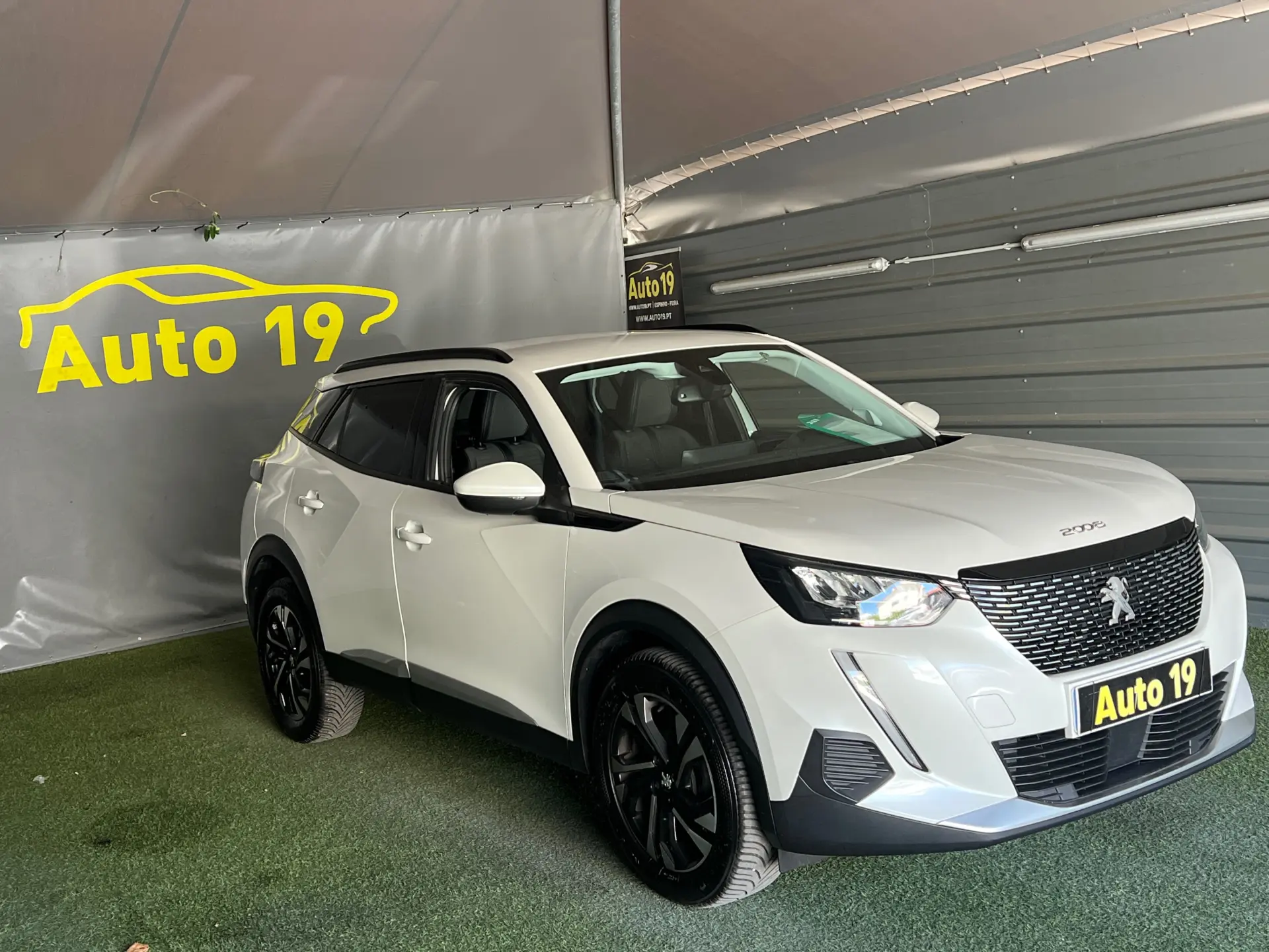 Peugeot 2008 PureTech 100 Stop&Start Allure Pack 1