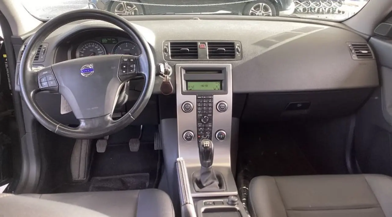 Volvo V50 1.6 D Drive Momentum Start/Stop 5