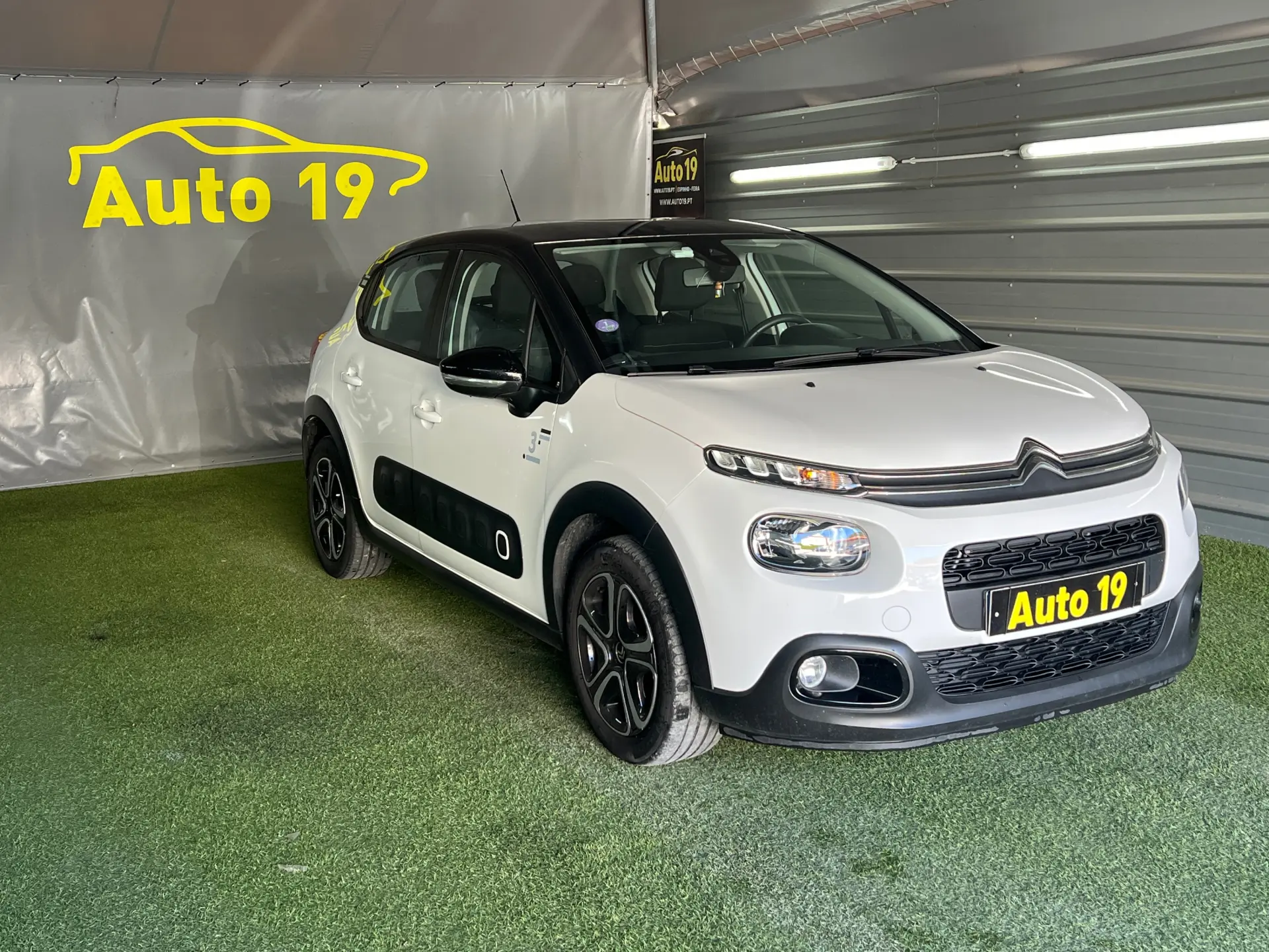 Citroen C3 1.2 PureTech Origins 1