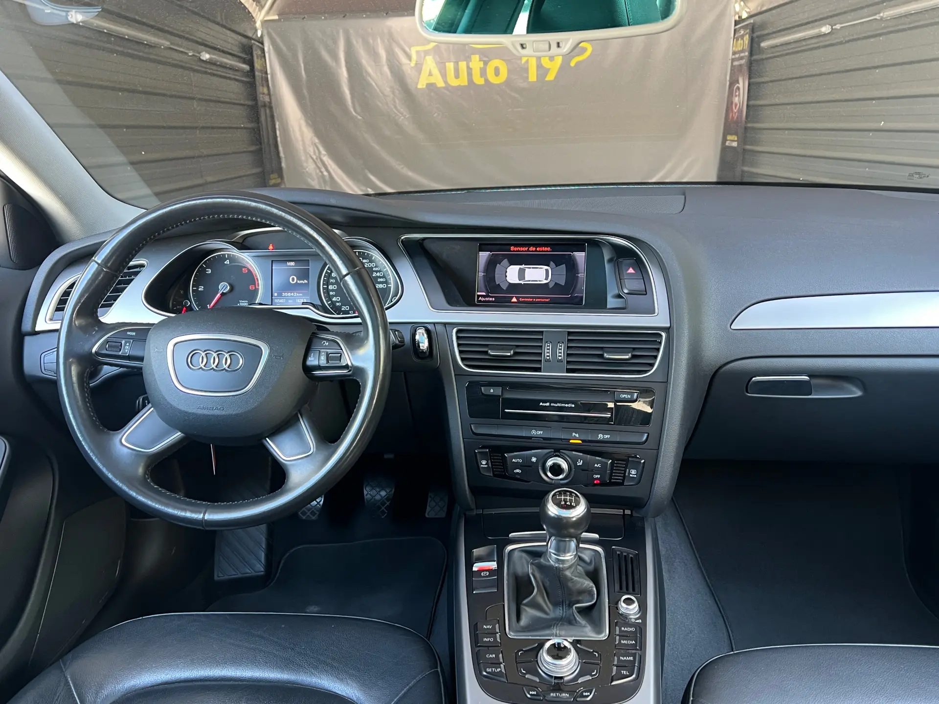 Audi A4 Avant 2.0 TDI Business Line Advance 10