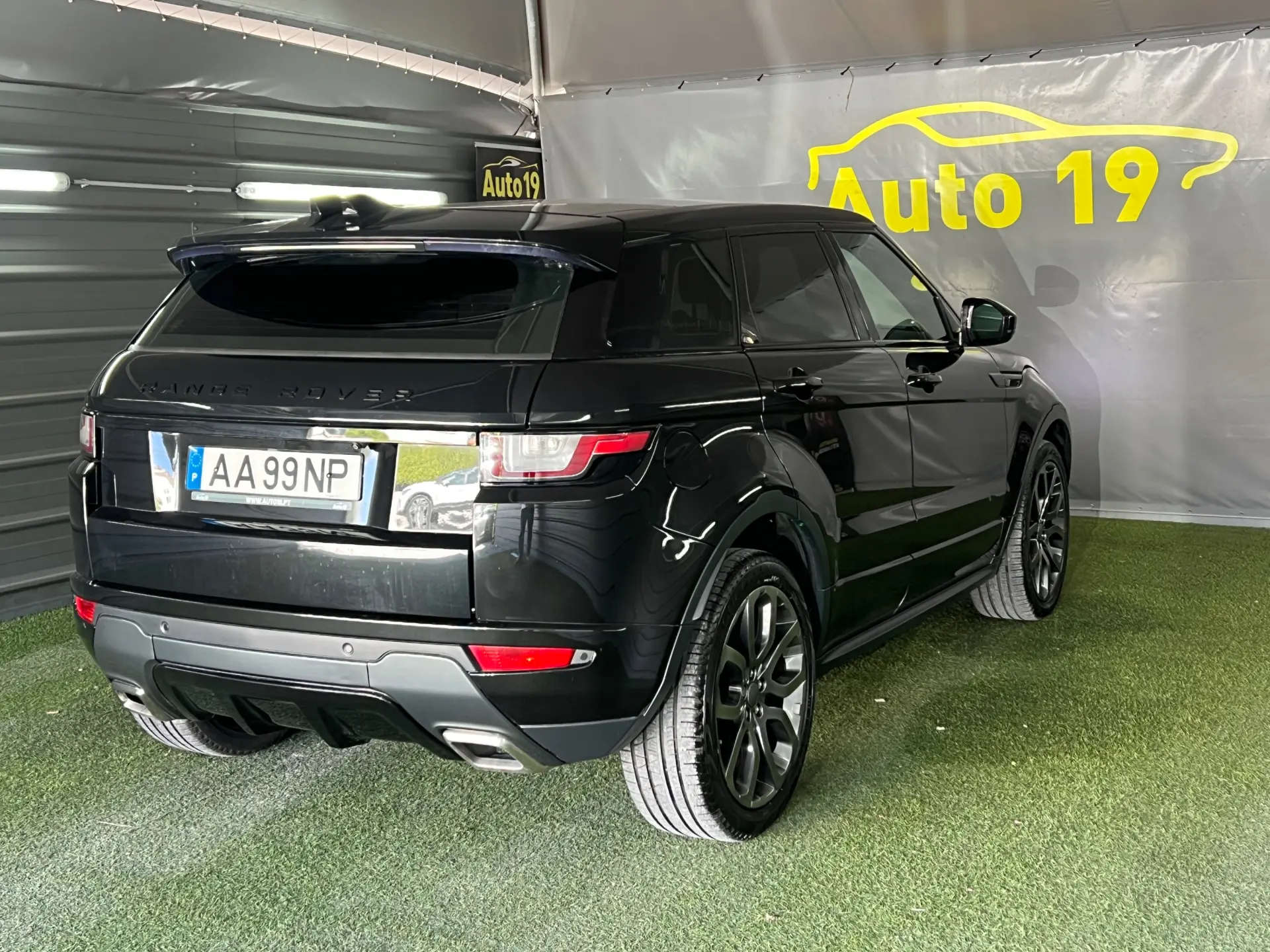 Land Rover Range Rover Evoque 2.0 TD4 HSE Auto 7