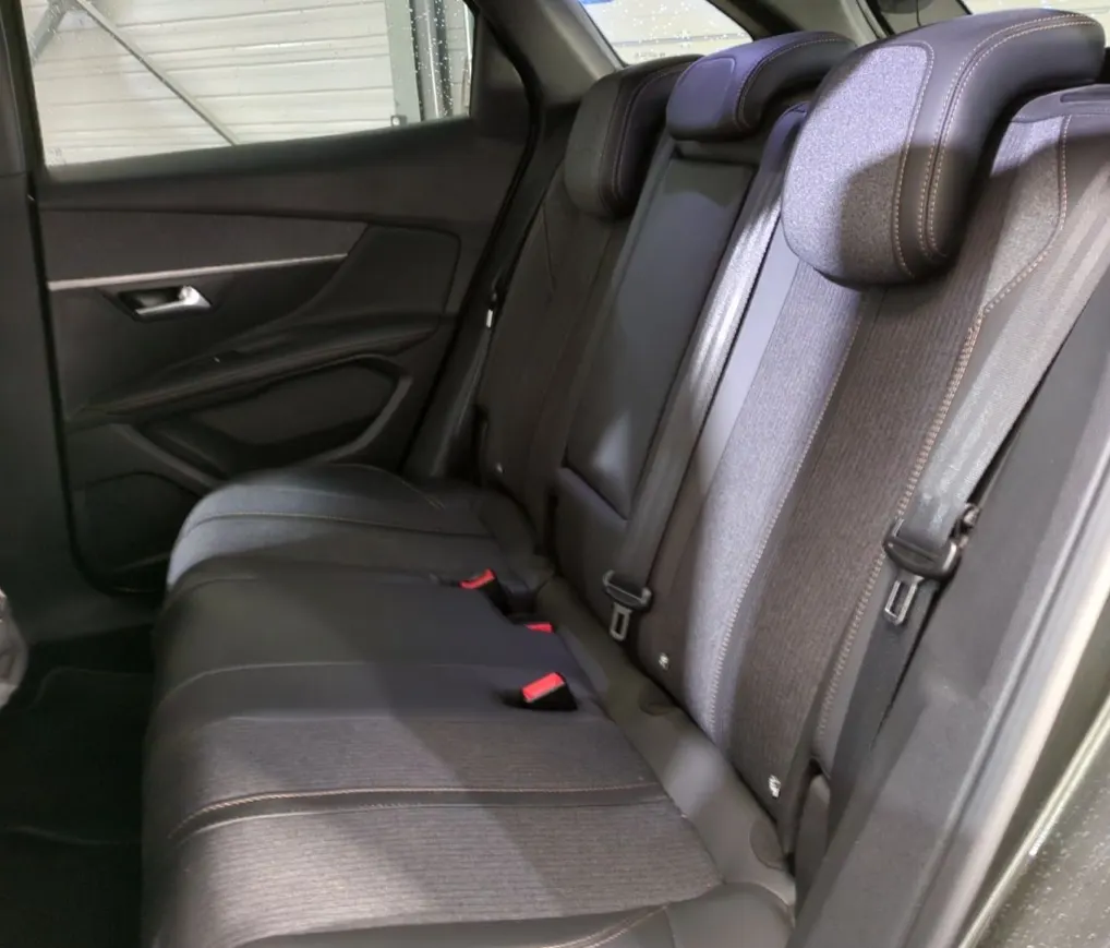 Peugeot 3008 1.2 PureTech GT 7