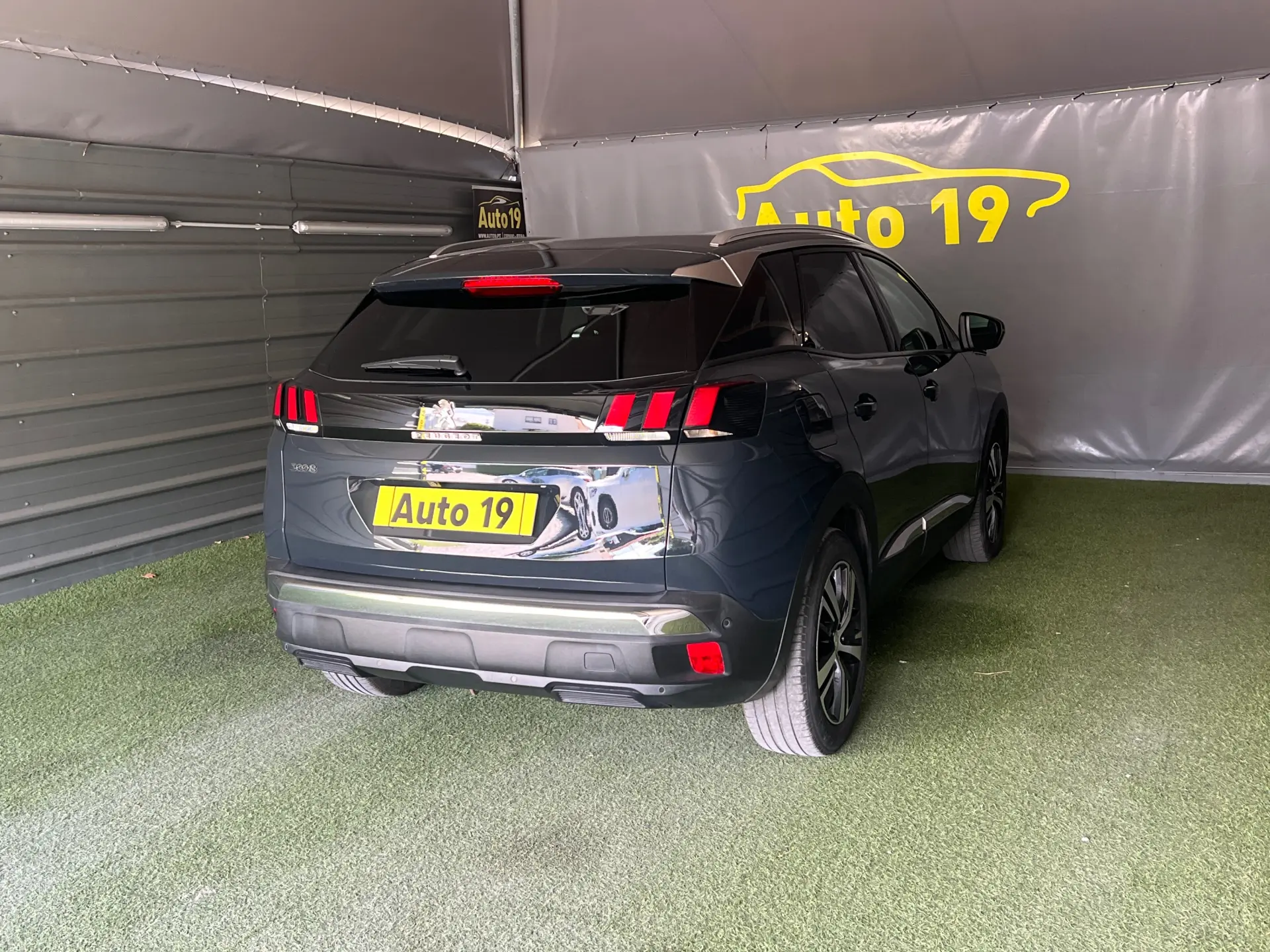 Peugeot 3008 1.2 PureTech Allure Pack 20