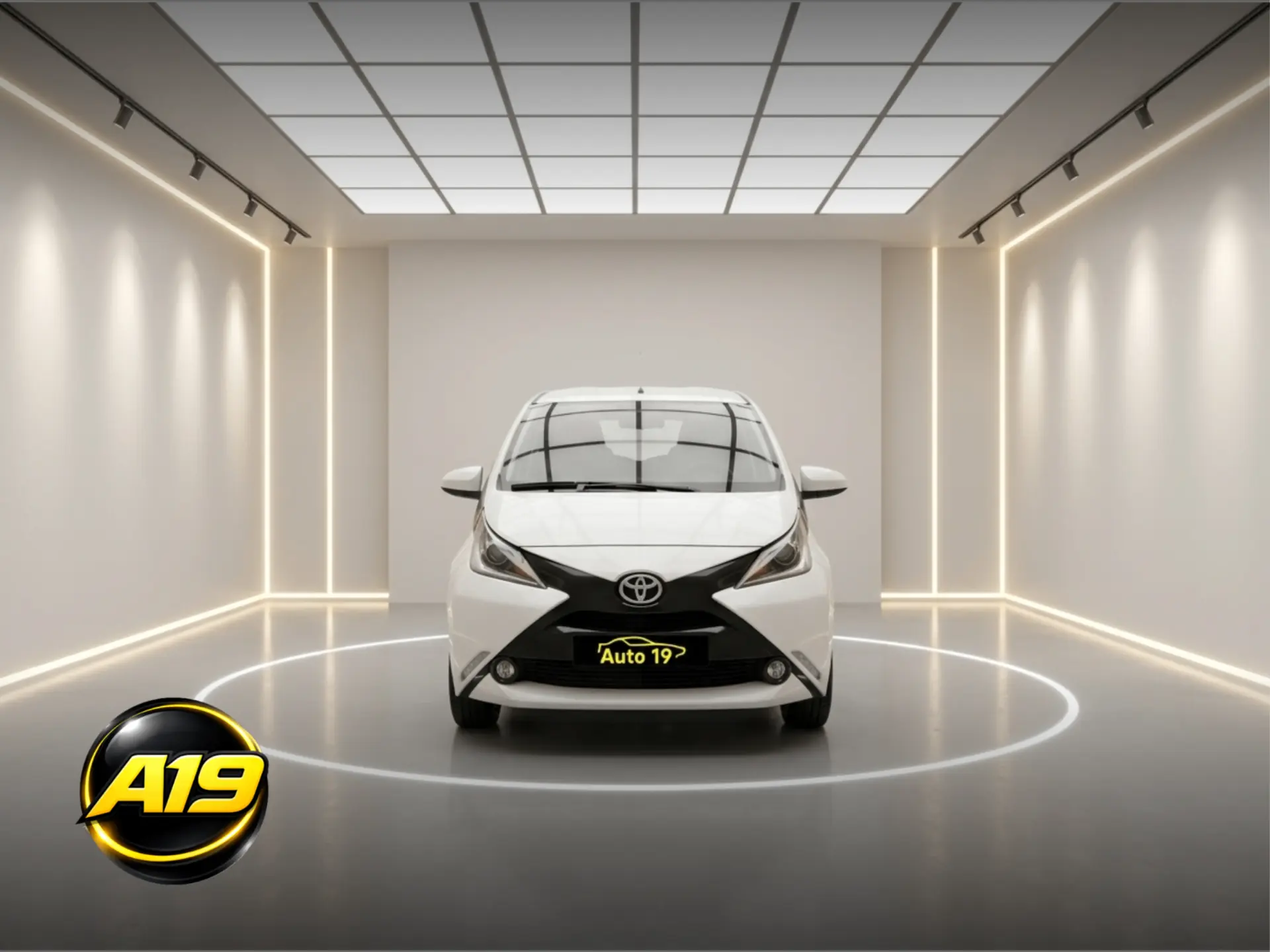 Toyota Aygo 1.0 X-Clusiv 2