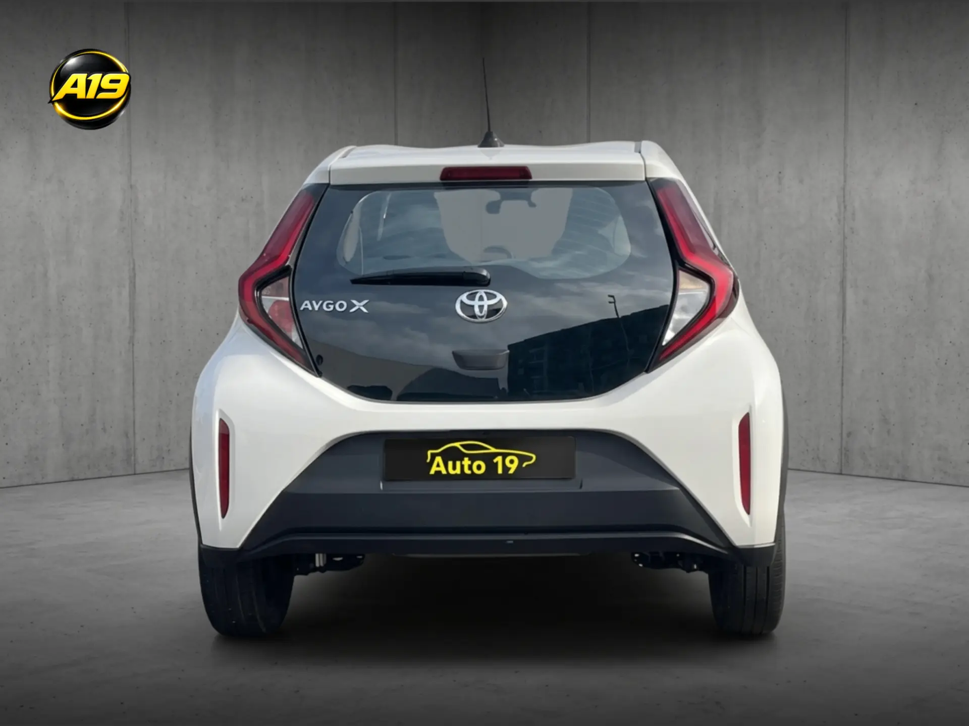 Toyota Aygo X 1.0 Play 6