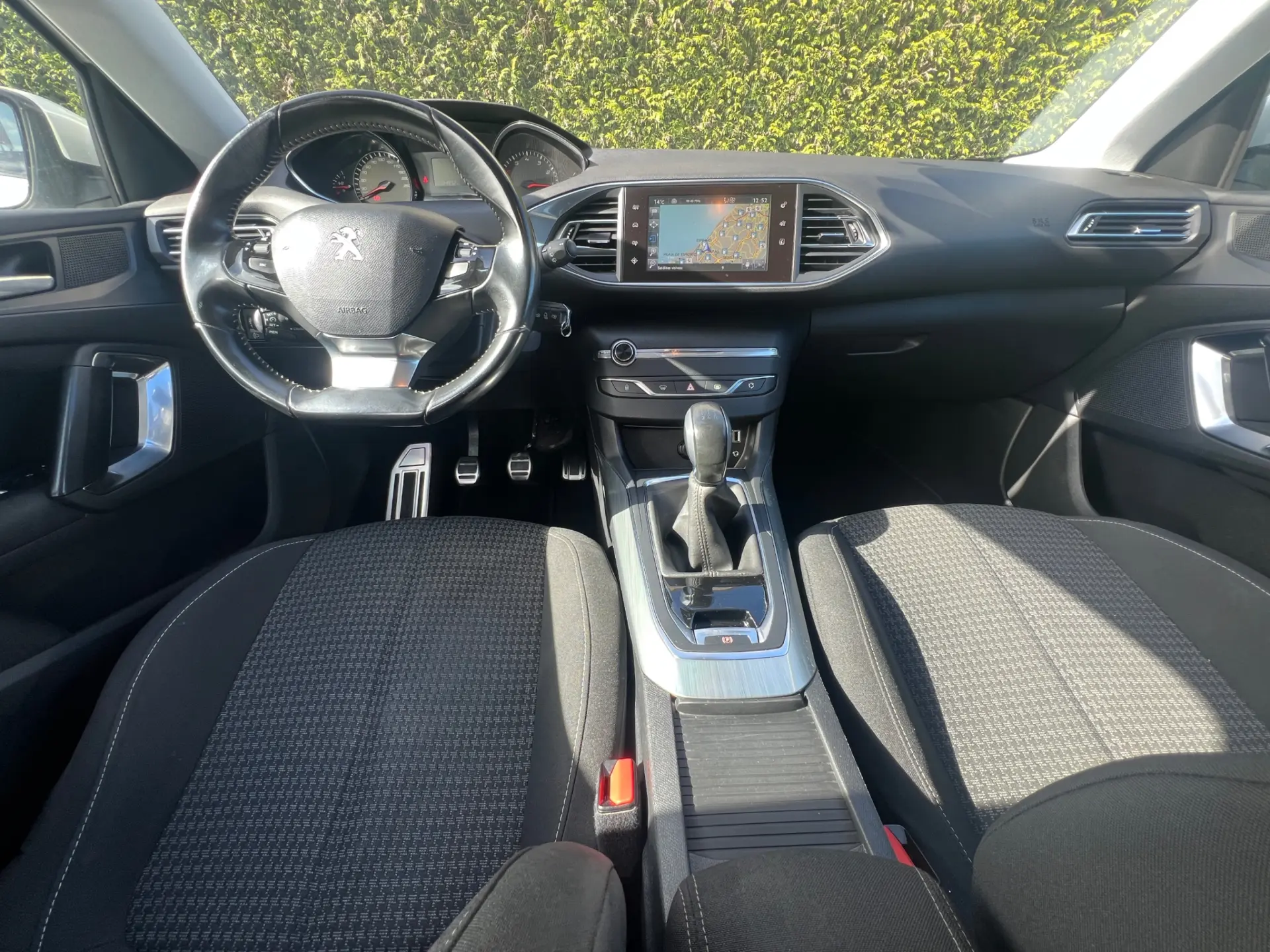 Peugeot 308 PureTech 110 Stop & Start Allure 8