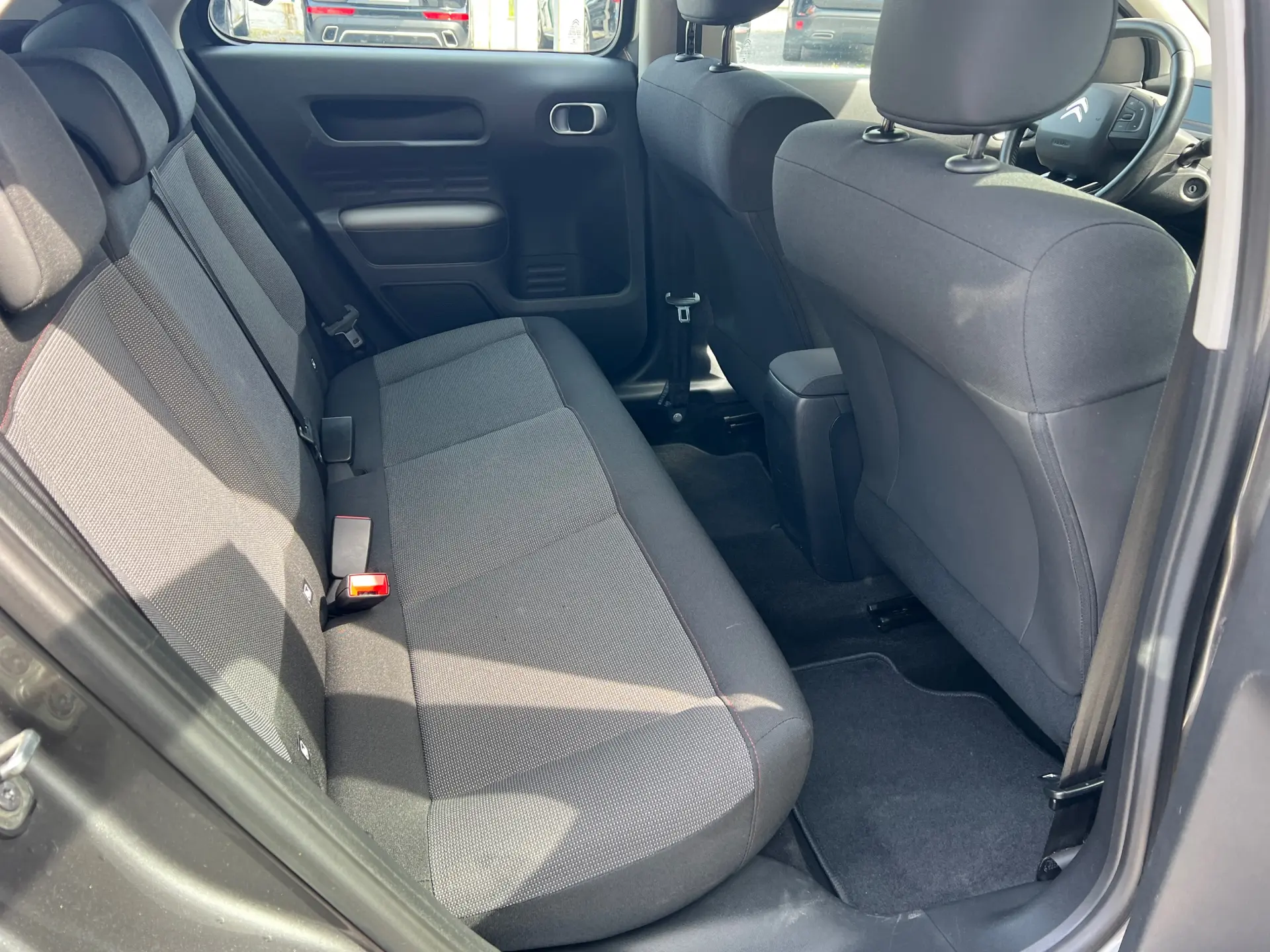 Citroen C4 Cactus 1.2 PureTech Feel Pack 13