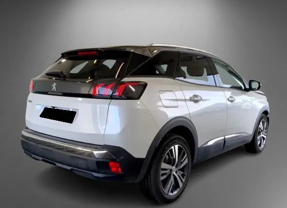 Peugeot 3008 6