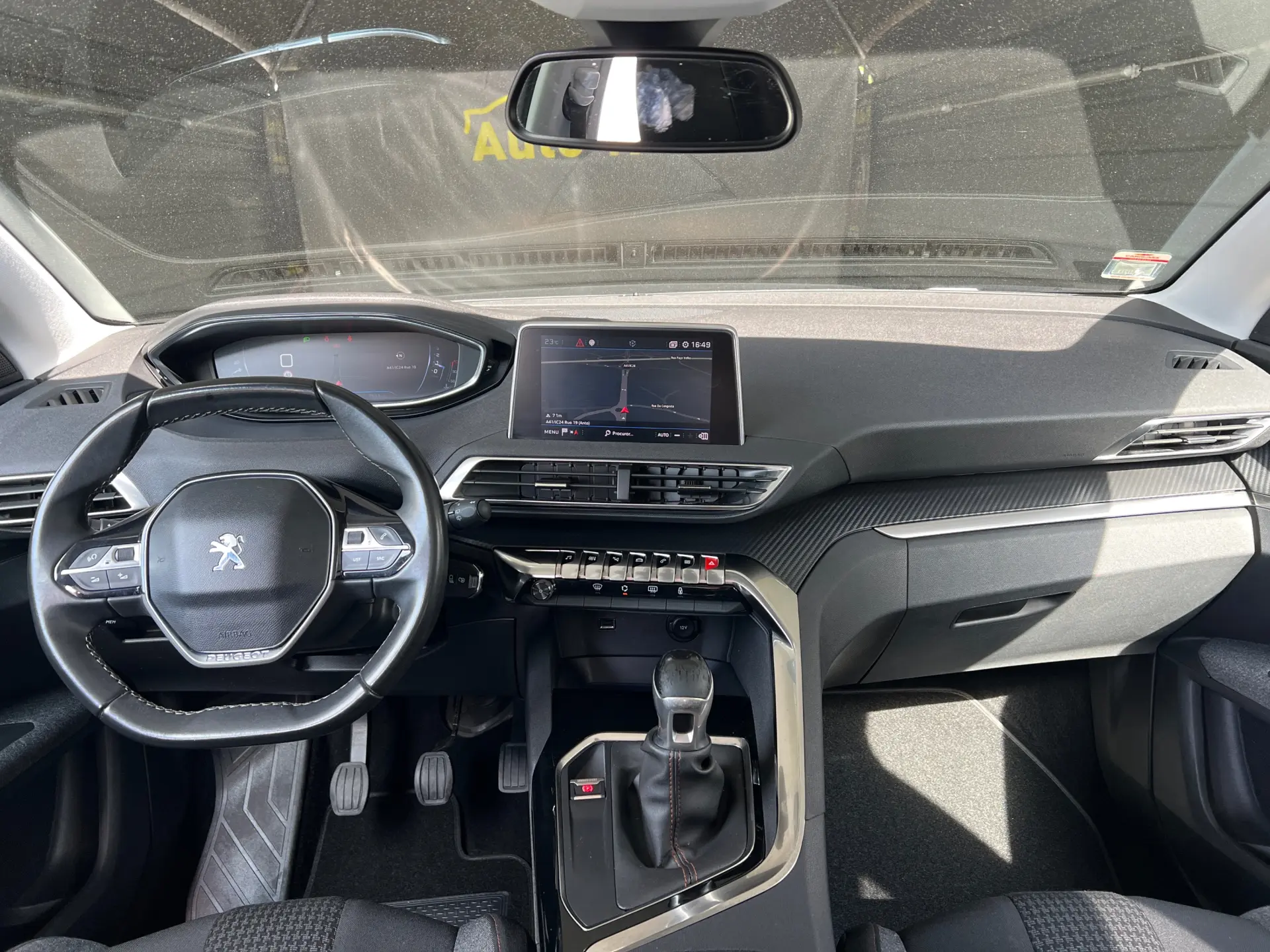 Peugeot 3008 1.5 BlueHDi Active Pack 11