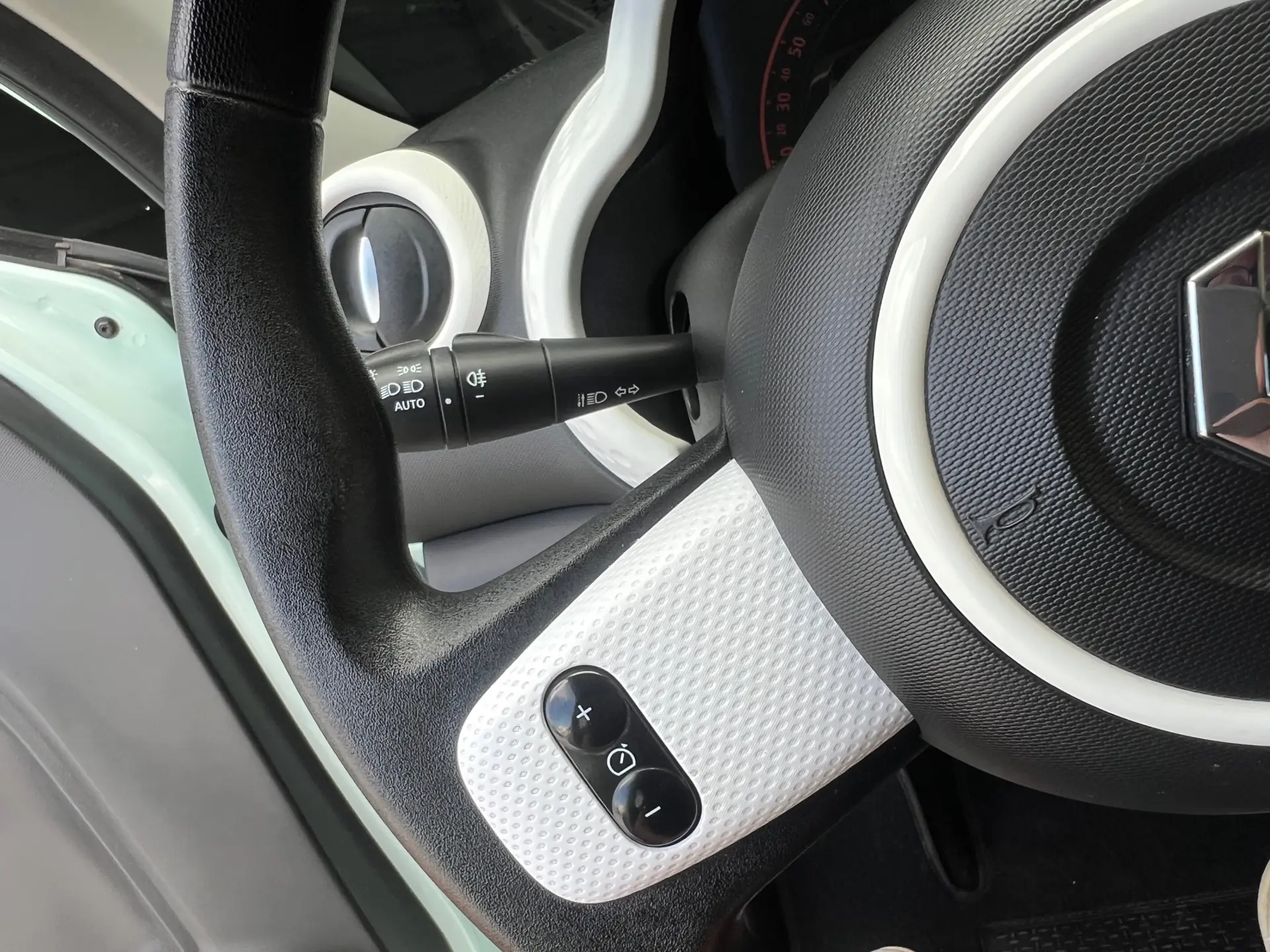 Renault Twingo SCe 70 Liberty 15
