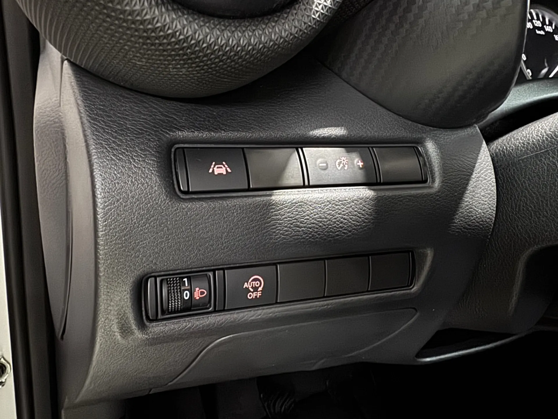 Nissan Juke 1.0 DIG-T N-Connecta NAV. 21