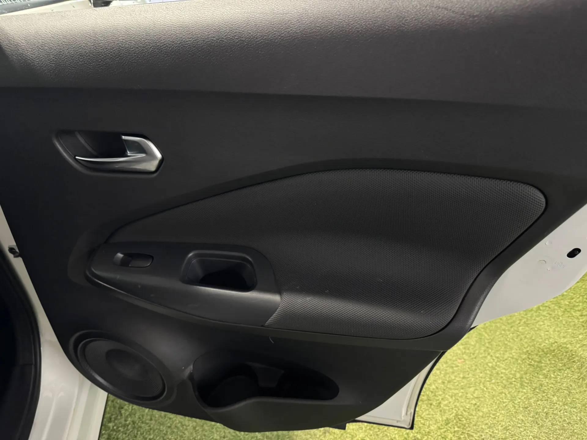 Nissan Juke 1.0 DIG-T N-Connecta NAV. 31