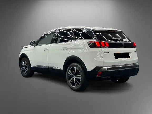 Peugeot 3008 1.2 PureTech Allure Pack 3