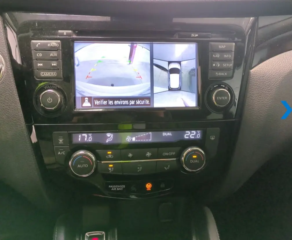 Nissan Qashqai 1.2 DIG-T Tekna Bose 13