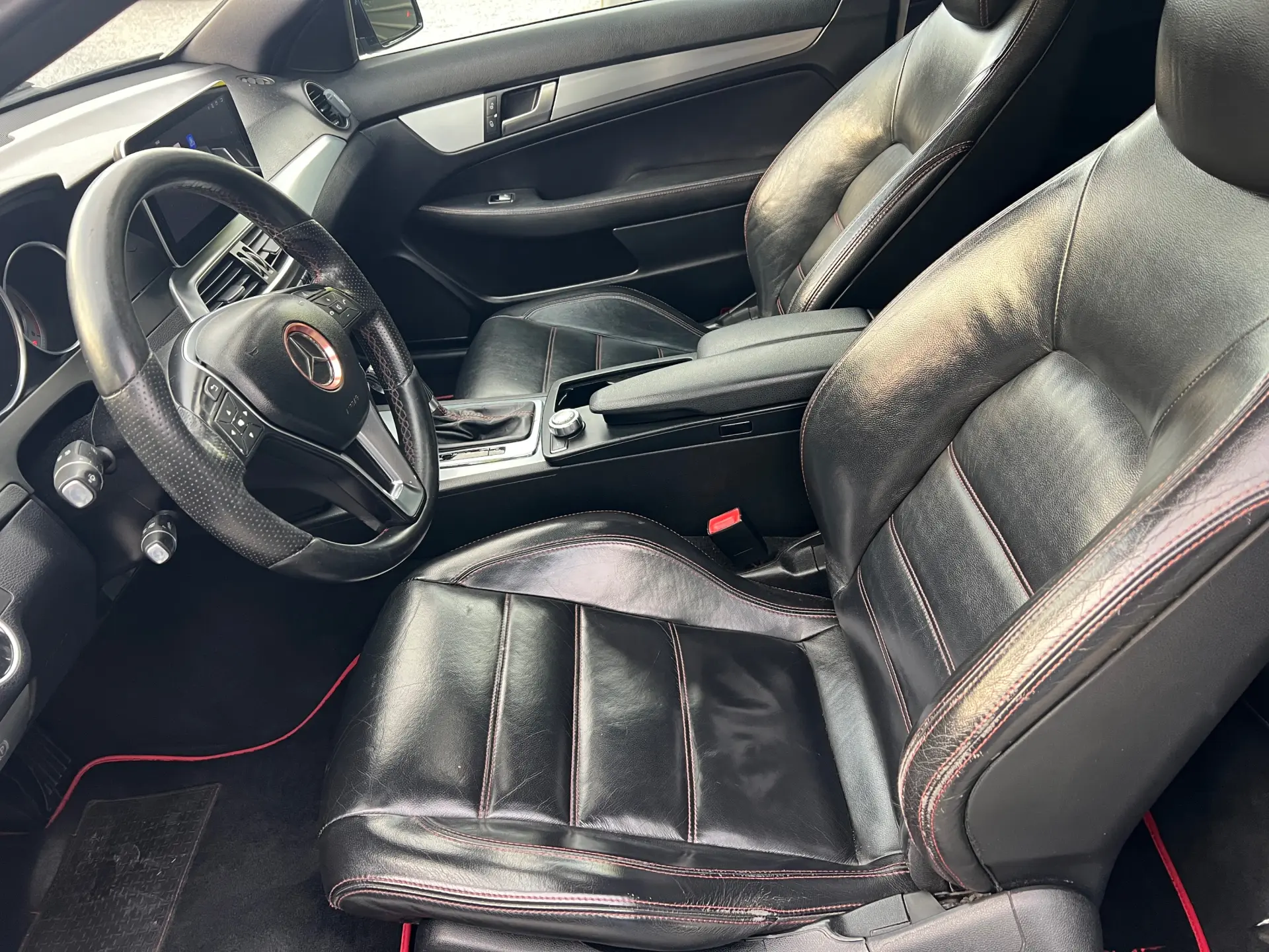 Mercedes-Benz C 220 C220 CDI COUPÉ AUT 7
