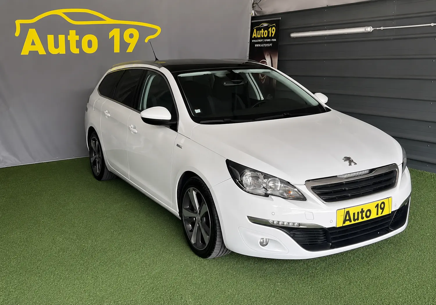 Peugeot 308 SW 1.6 BlueHDi Allure J17 1