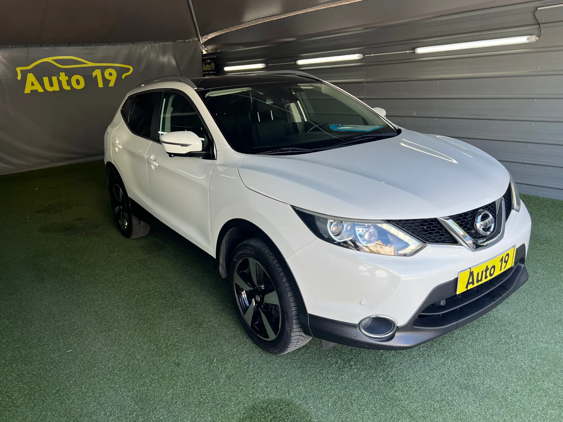 Nissan Qashqai 1.2 DIG-T Tekna Bose 1