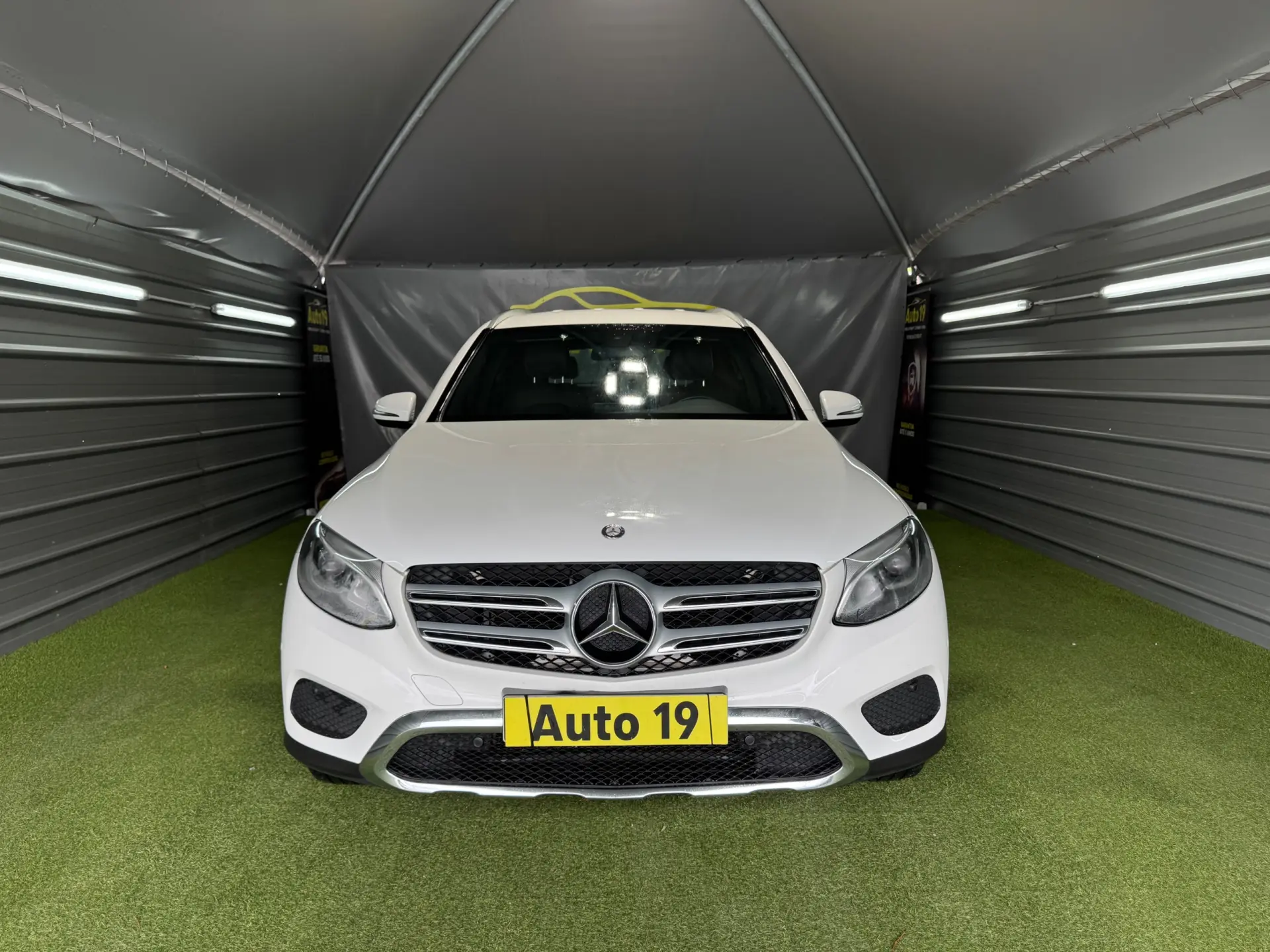Mercedes-Benz GLC 220 d 4Matic 2
