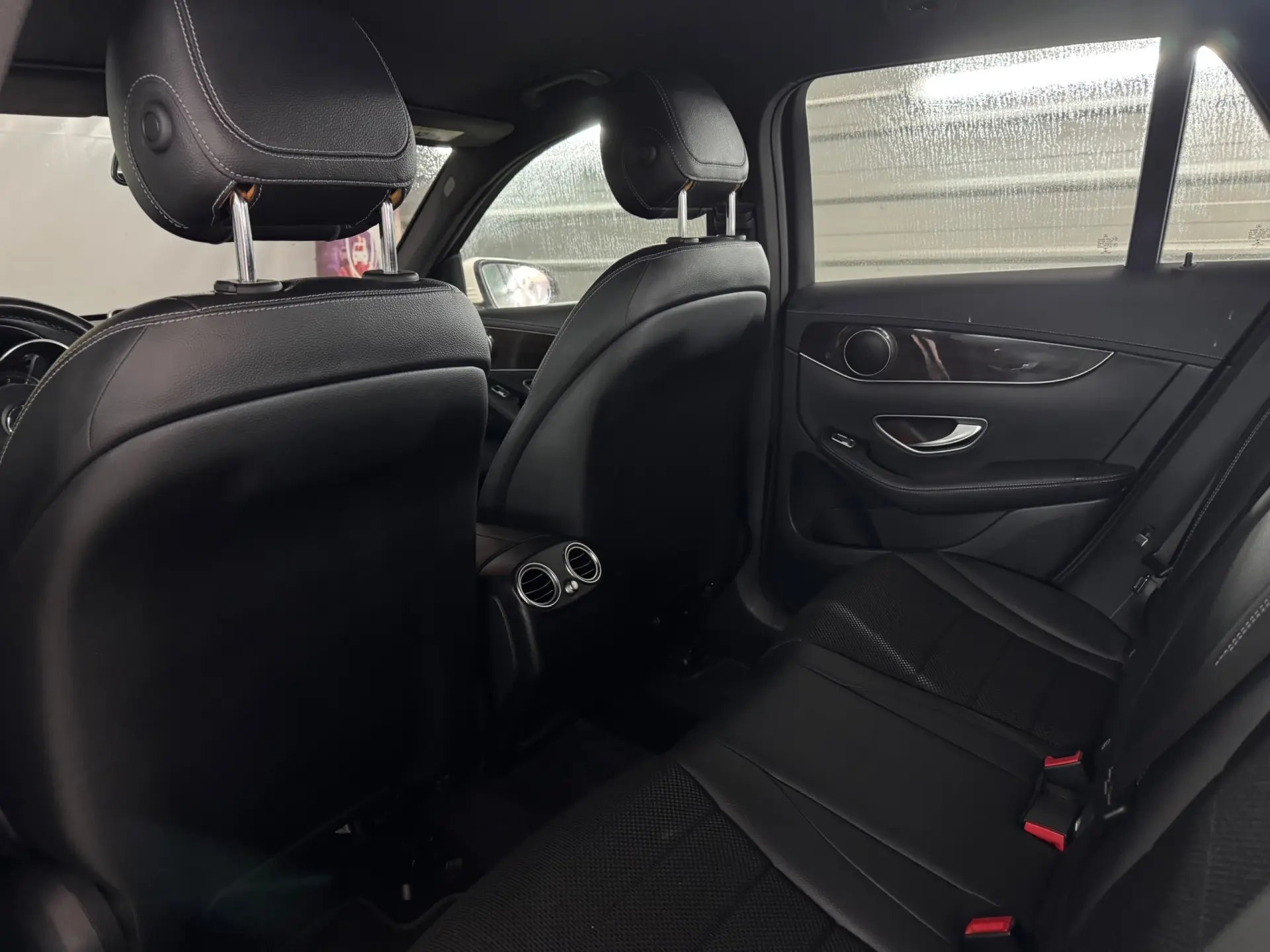 Mercedes-Benz GLC 220 d 4Matic 27