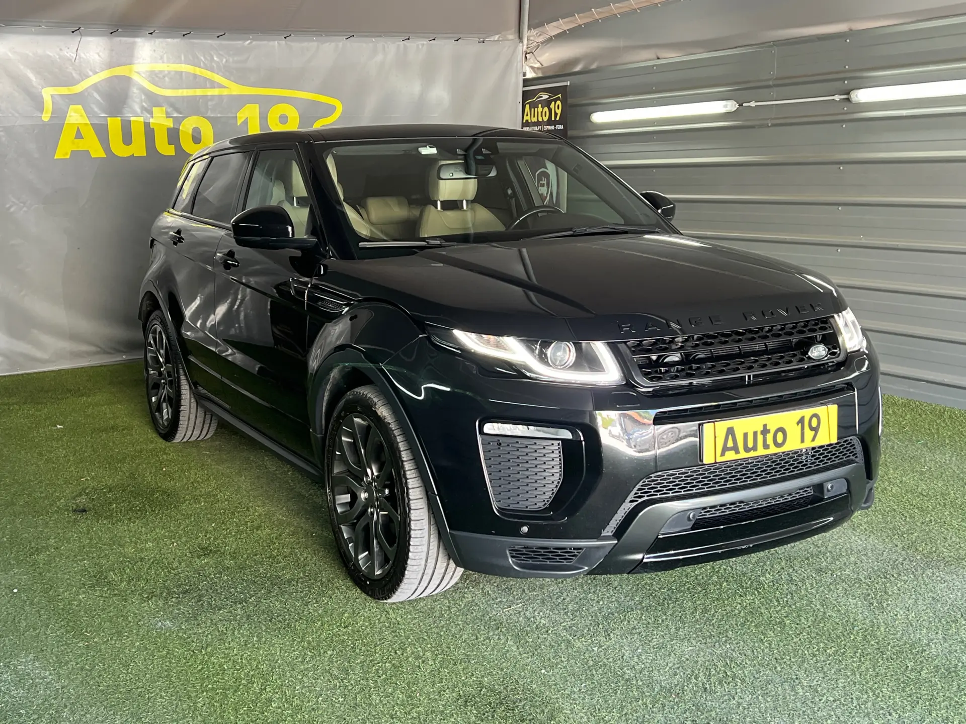 Land Rover Range Rover Evoque 2.0 TD4 HSE Auto 1