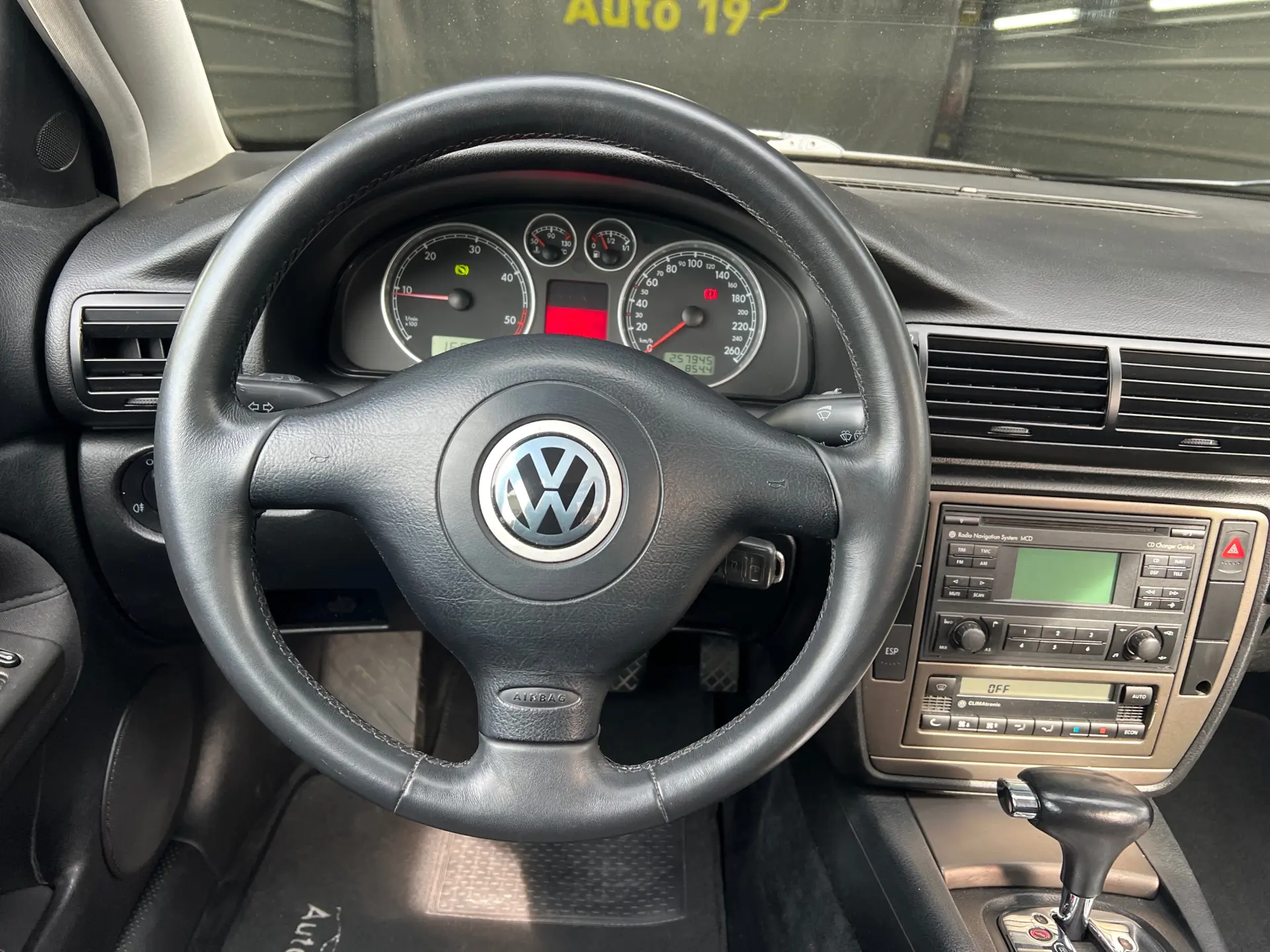 Volkswagen Passat Variant HIGHLINE 8