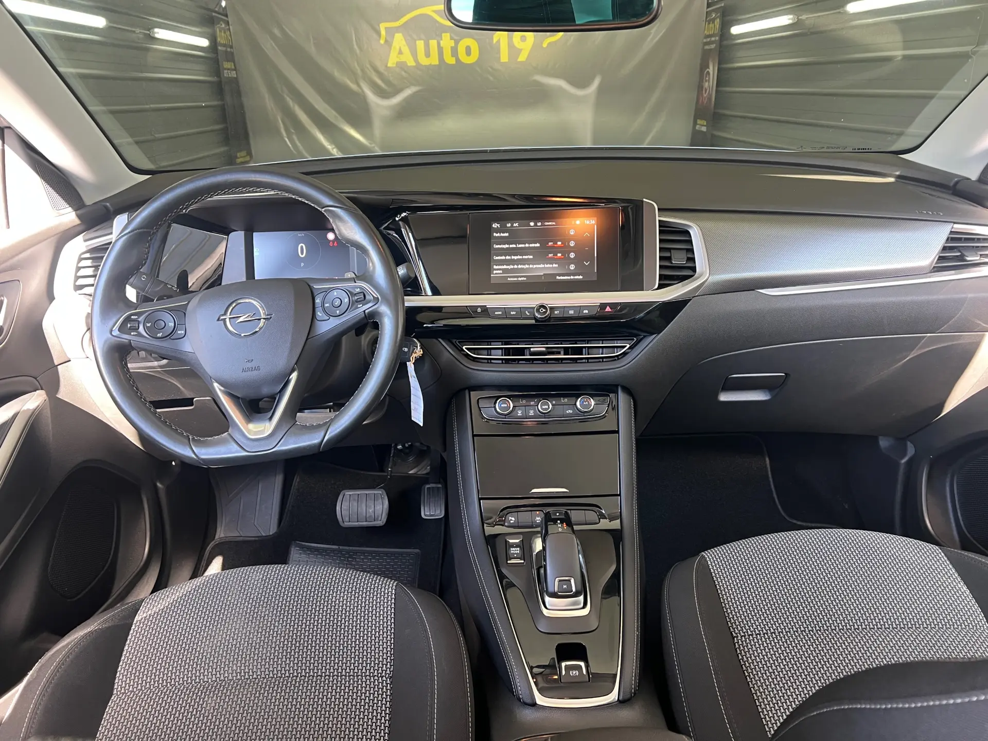 Opel Grandland 1.5 CDTI Business AT 8