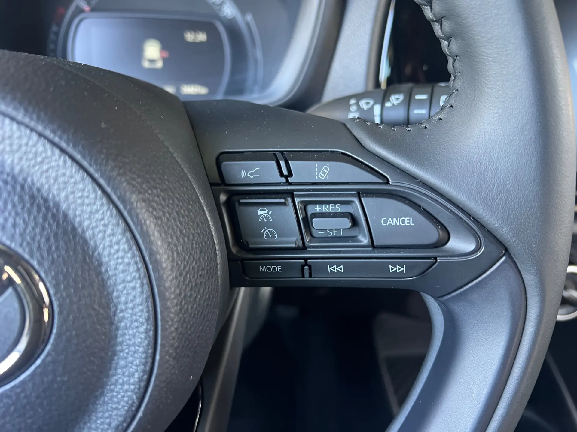 Toyota Aygo X 1.0 Play 11