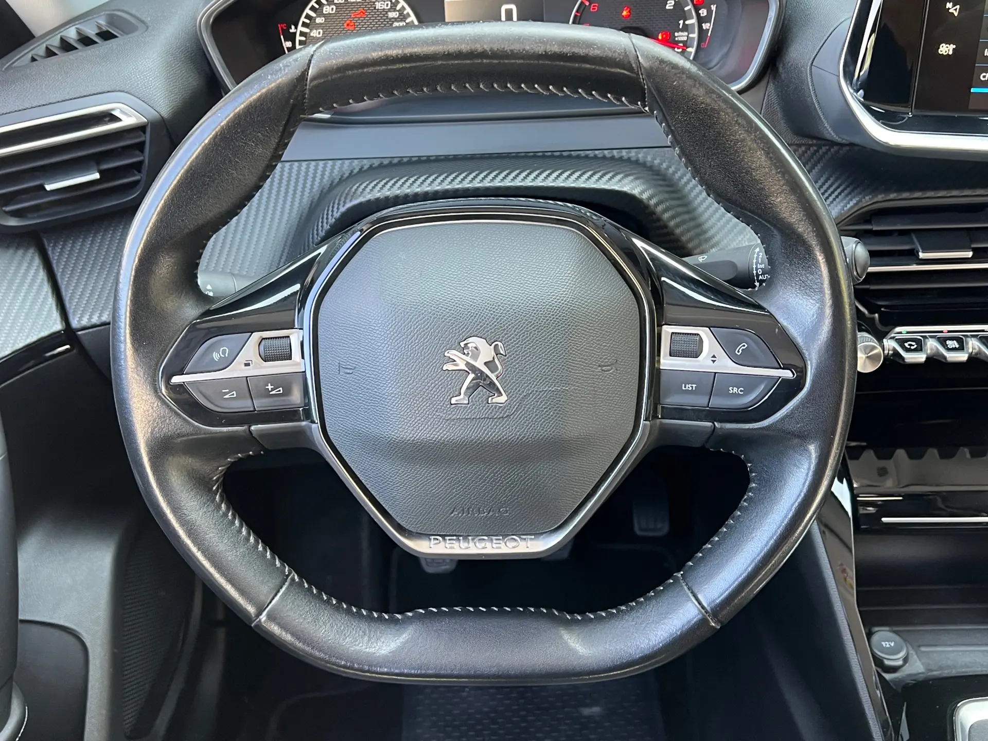 Peugeot 2008 PureTech 100 Stop&Start Allure Pack 20