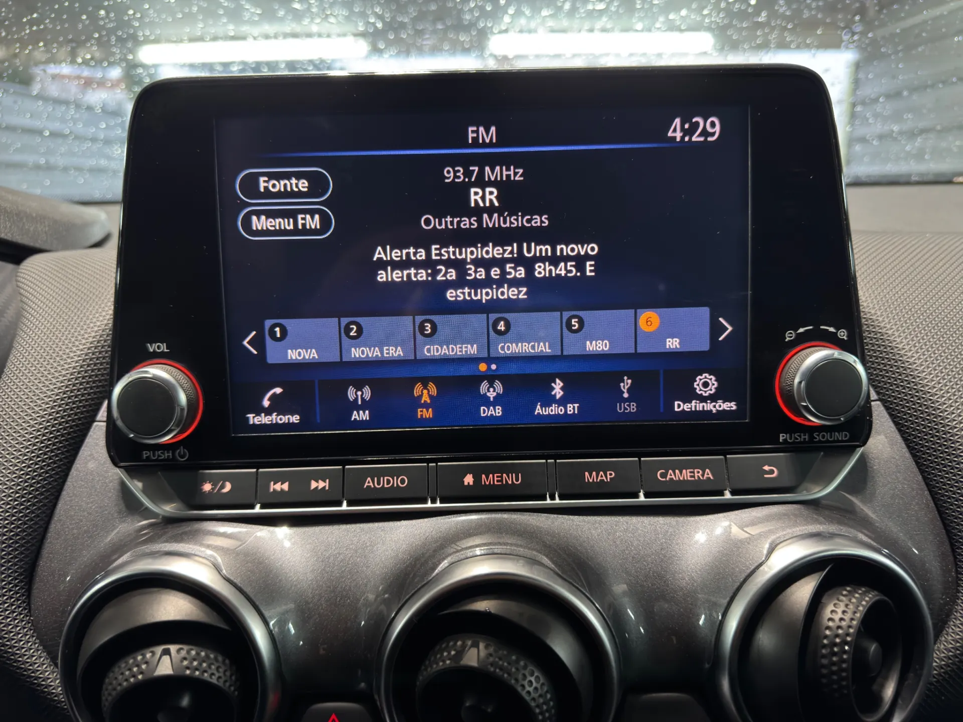 Nissan Juke 1.0 DIG-T N-Connecta NAV. 16