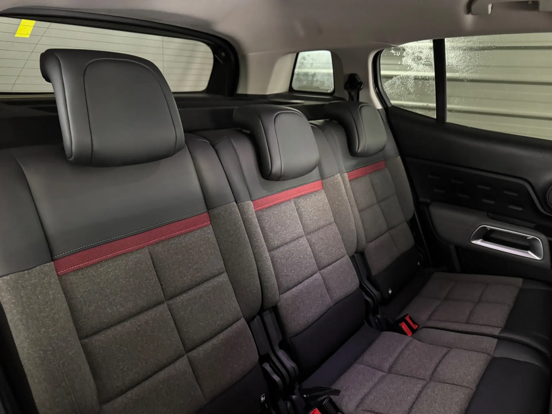 Citroën C5 Aircross 1.5 BlueHDi Feel Pack 26