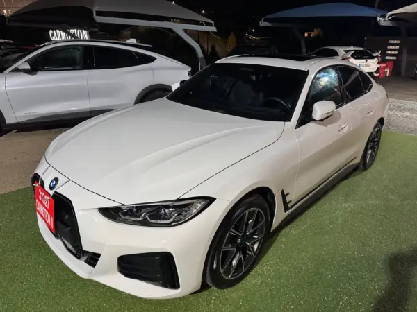 BMW i4 eDrive40 Pack Desportivo M 24