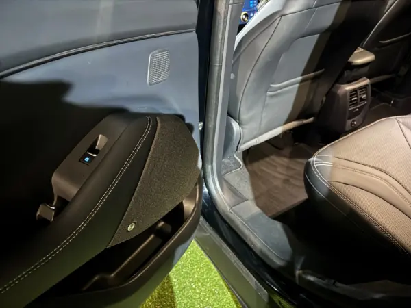 Ford Mustang Mach-E 98.7 kWh Premium 32