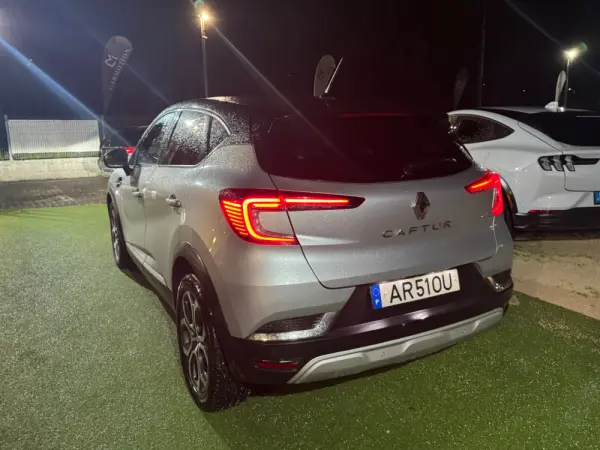 Renault Captur 1.0 TCe Intens 11