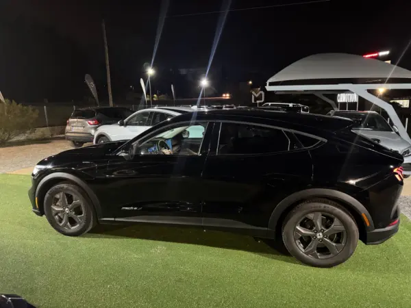 Ford Mustang Mach-E 98.7 kWh Premium 7