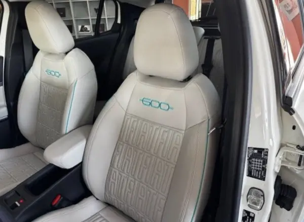 Fiat 600 1.2 Hybrid La Prima 5