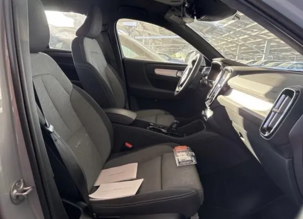 Volvo XC 40 1.5 T4 PHEV Plus Bright 8