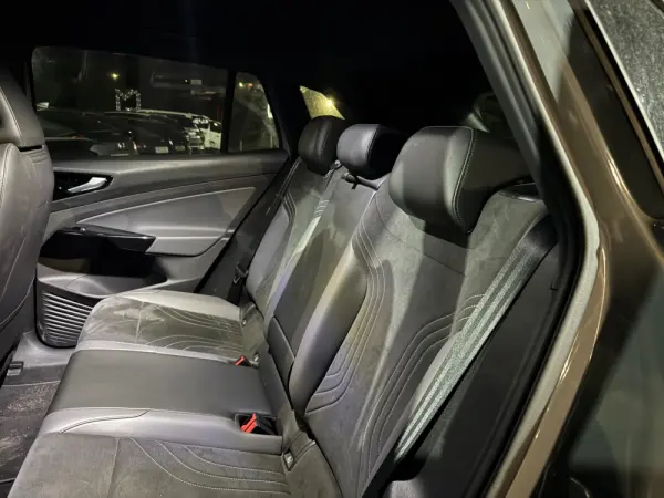 Volkswagen ID.4 77 kWh Pro Performance 15