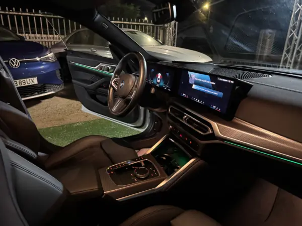 BMW i4 eDrive40 Pack Desportivo M 43