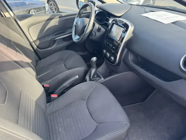 Renault Clio 0.9 TCe Limited Edition 11