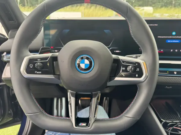 BMW i5 Touring M60 xDrive 14