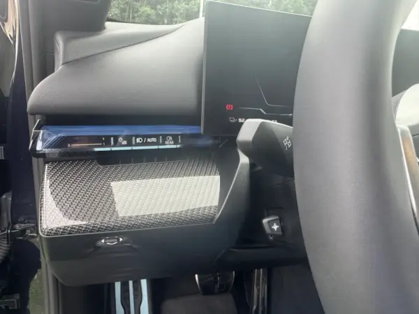 BMW i5 Touring M60 xDrive 15