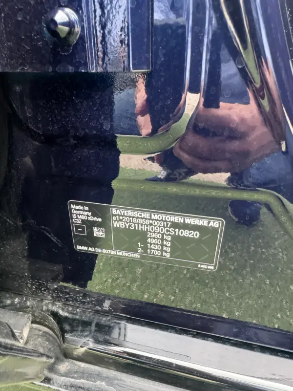 BMW i5 Touring M60 xDrive 25