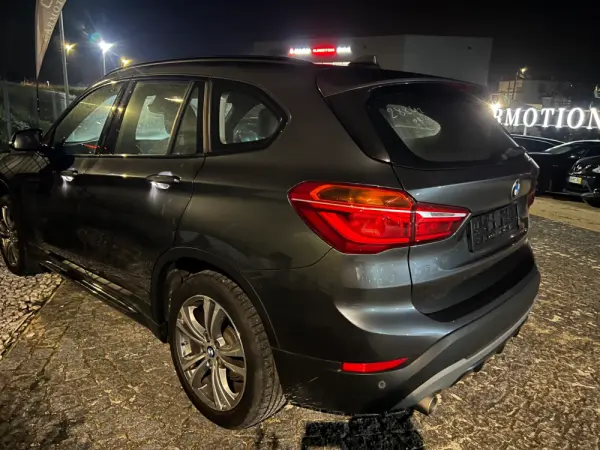 BMW X1 16 d sDrive Auto Line Sport 24