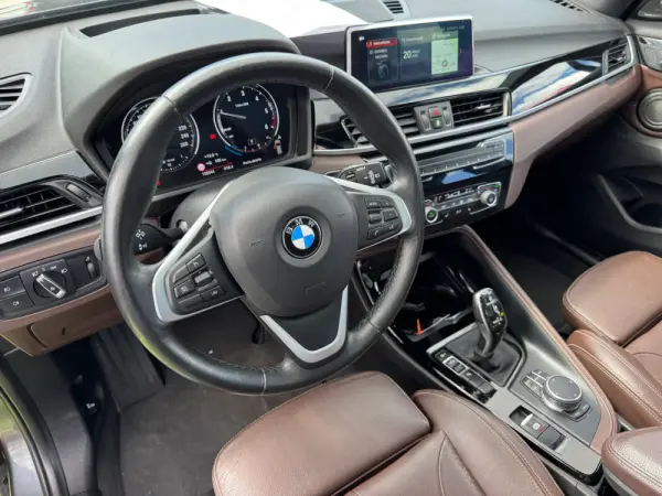 BMW X1 16 d sDrive Auto Line Sport 45