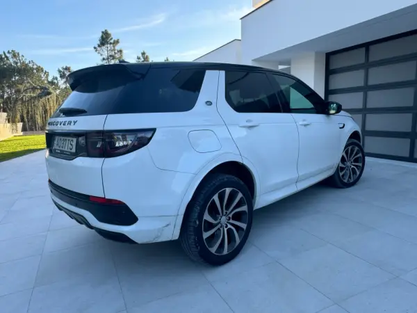 Land Rover Discovery Sport 2.0 D165 R-Dynamic S 6