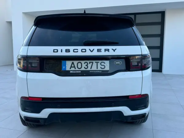 Land Rover Discovery Sport 2.0 D165 R-Dynamic S 9